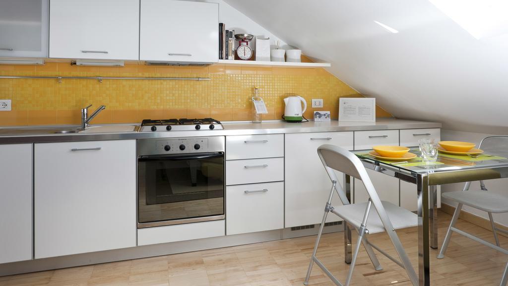 Italianway - Alessi 10 Apartment Милано Екстериор снимка