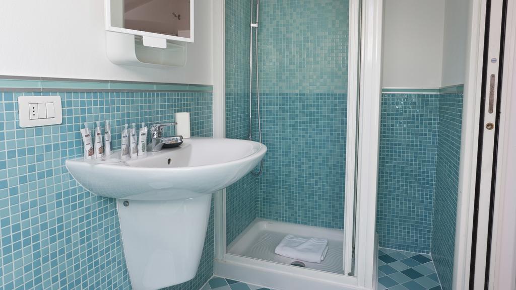 Italianway - Alessi 10 Apartment Милано Екстериор снимка