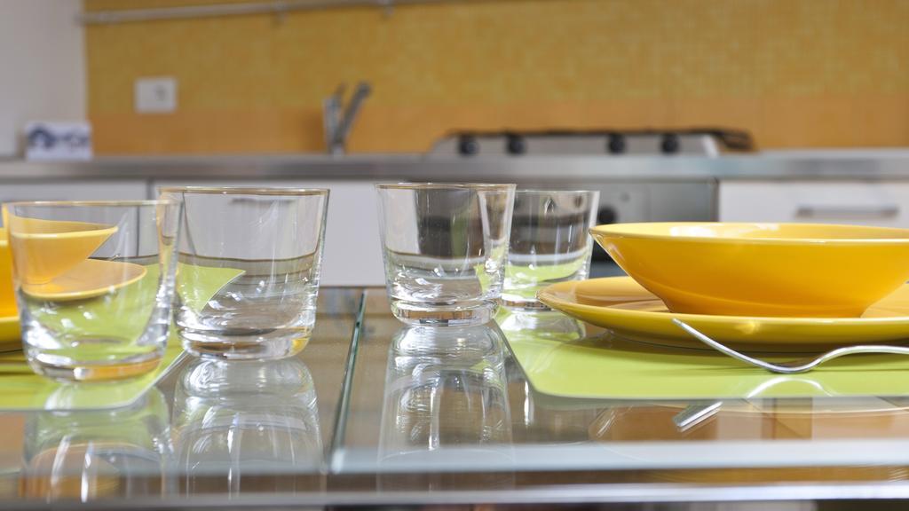 Italianway - Alessi 10 Apartment Милано Екстериор снимка